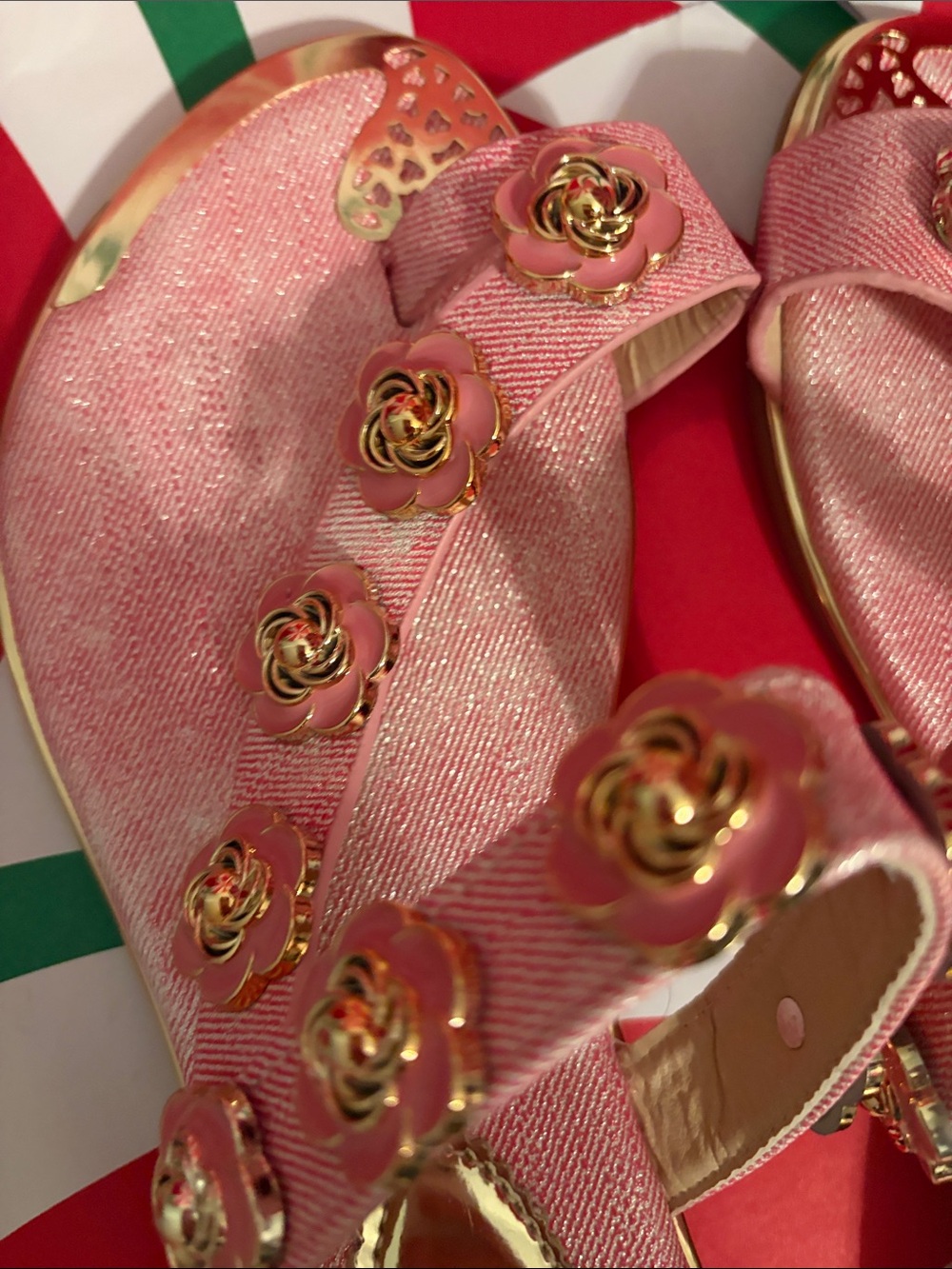 Women's Pink Floral Embellished Slide Sandals with Gold Accents - Picture 5 of 5